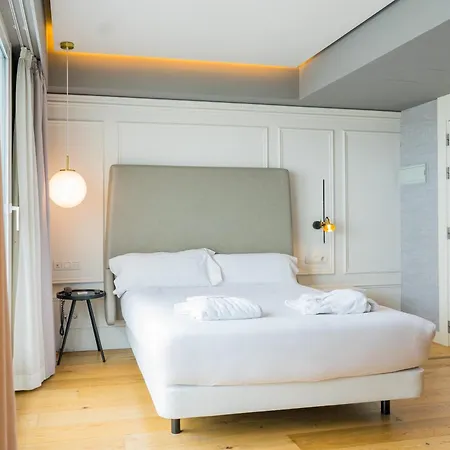 Riazor Hotel 4*