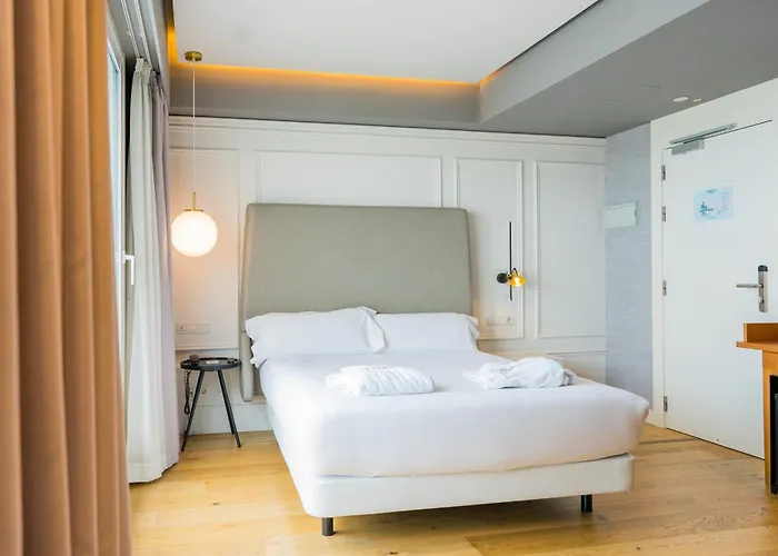 Riazor Отель 4*